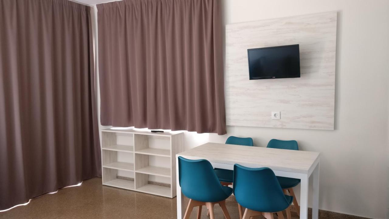 Aparthotel Las Mariposas Lloret de Mar Dış mekan fotoğraf