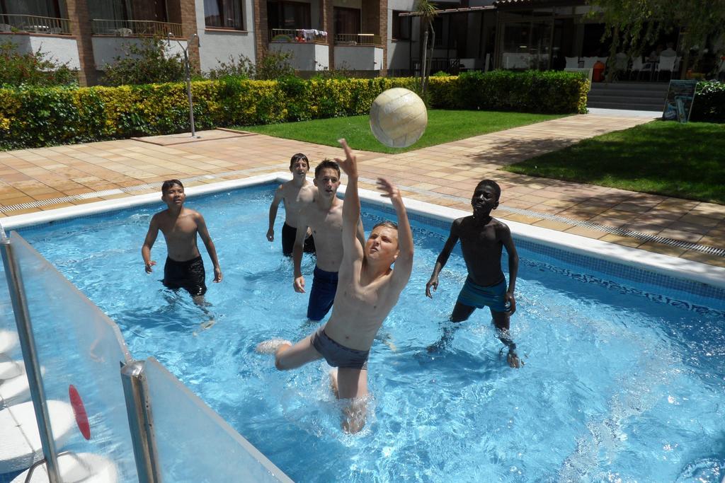 Aparthotel Las Mariposas Lloret de Mar Dış mekan fotoğraf
