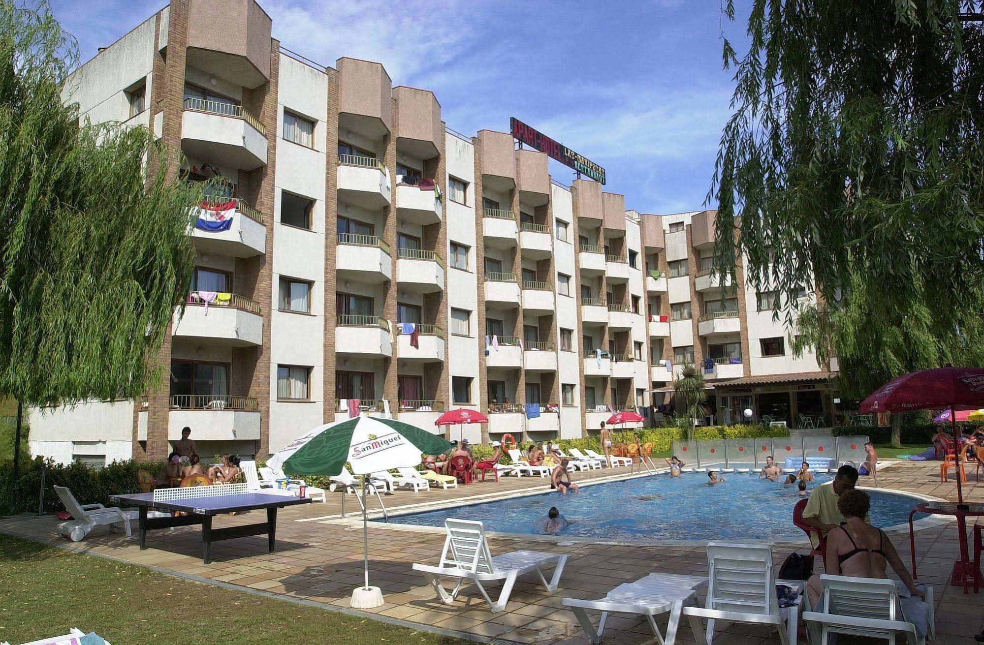 Aparthotel Las Mariposas Lloret de Mar Dış mekan fotoğraf